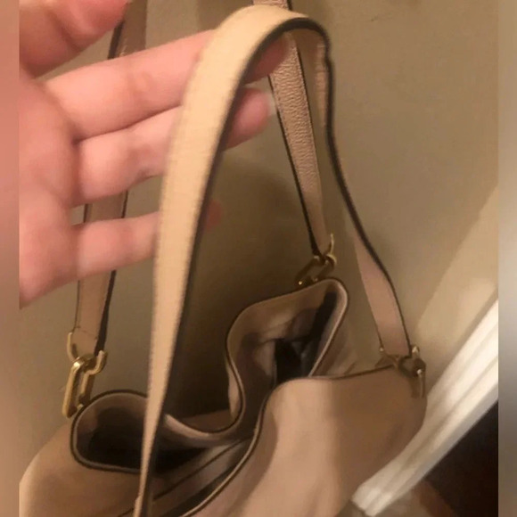 Michael Kors Raven tote bag in soft pink - Picture 5 of 16